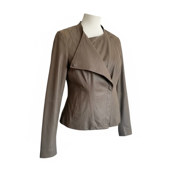 Etcetera Women Brown Genuine Leather Asymmetrical Snap Jacket Size 4 Taupe Moto - Picture 2 of 15